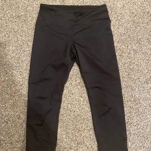 Large Black Nike Capri leggings